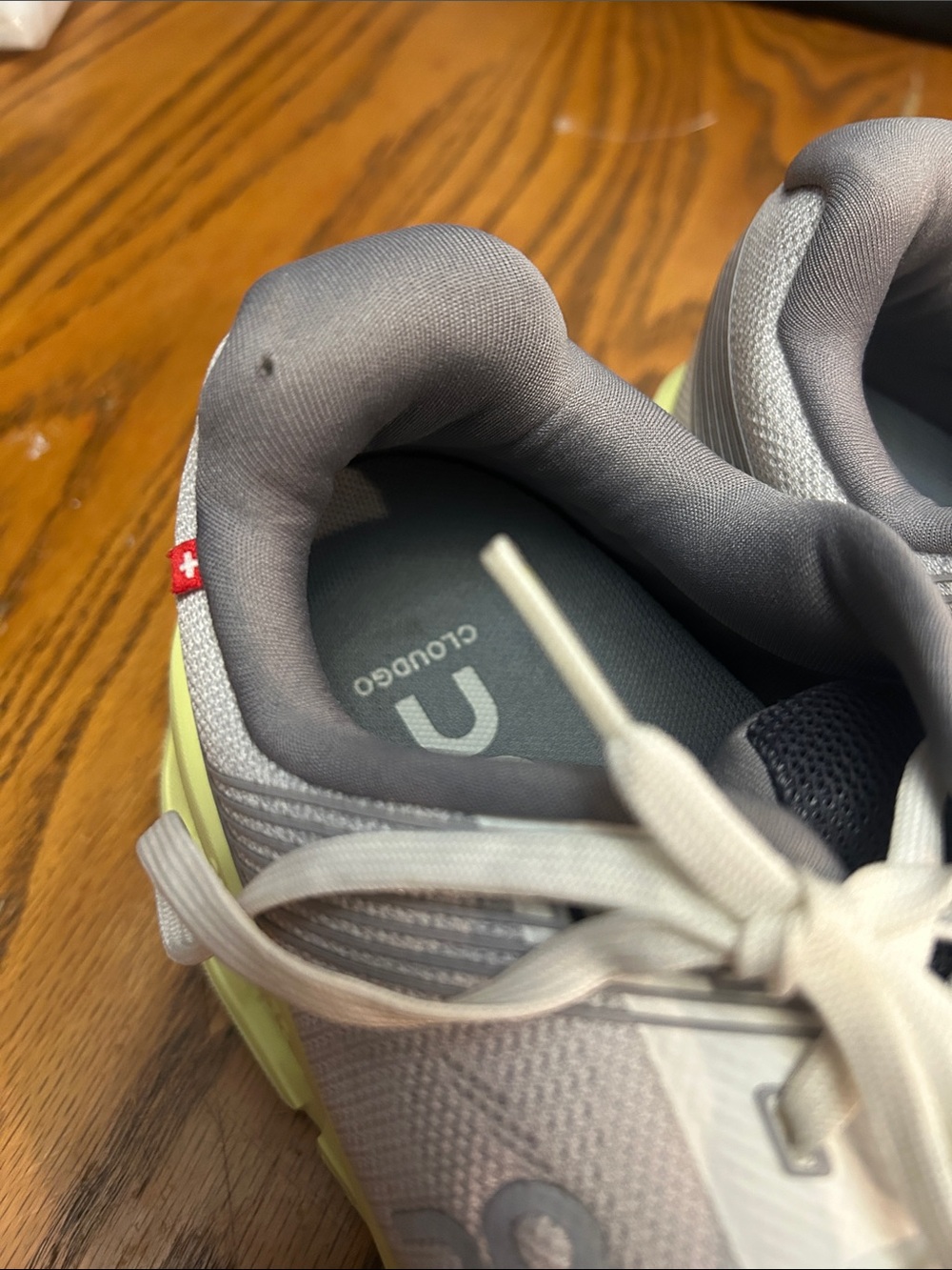 On cloud cloudgo shoes - Picture 4 of 5